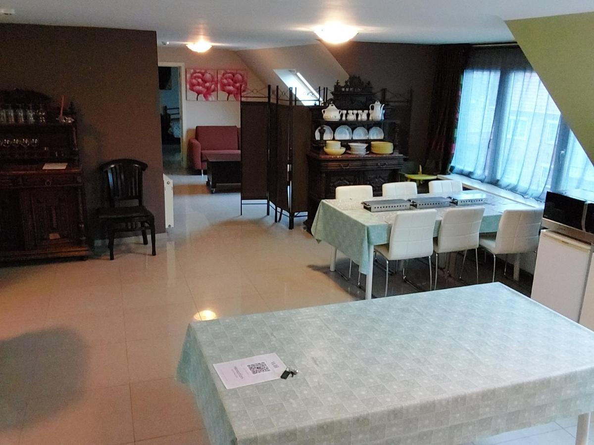 Hotel Golden Dragon เดสเซล ภายนอก รูปภาพ